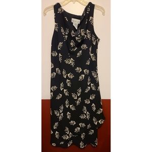 🆕️ Megan Lee Black Patterned Dress